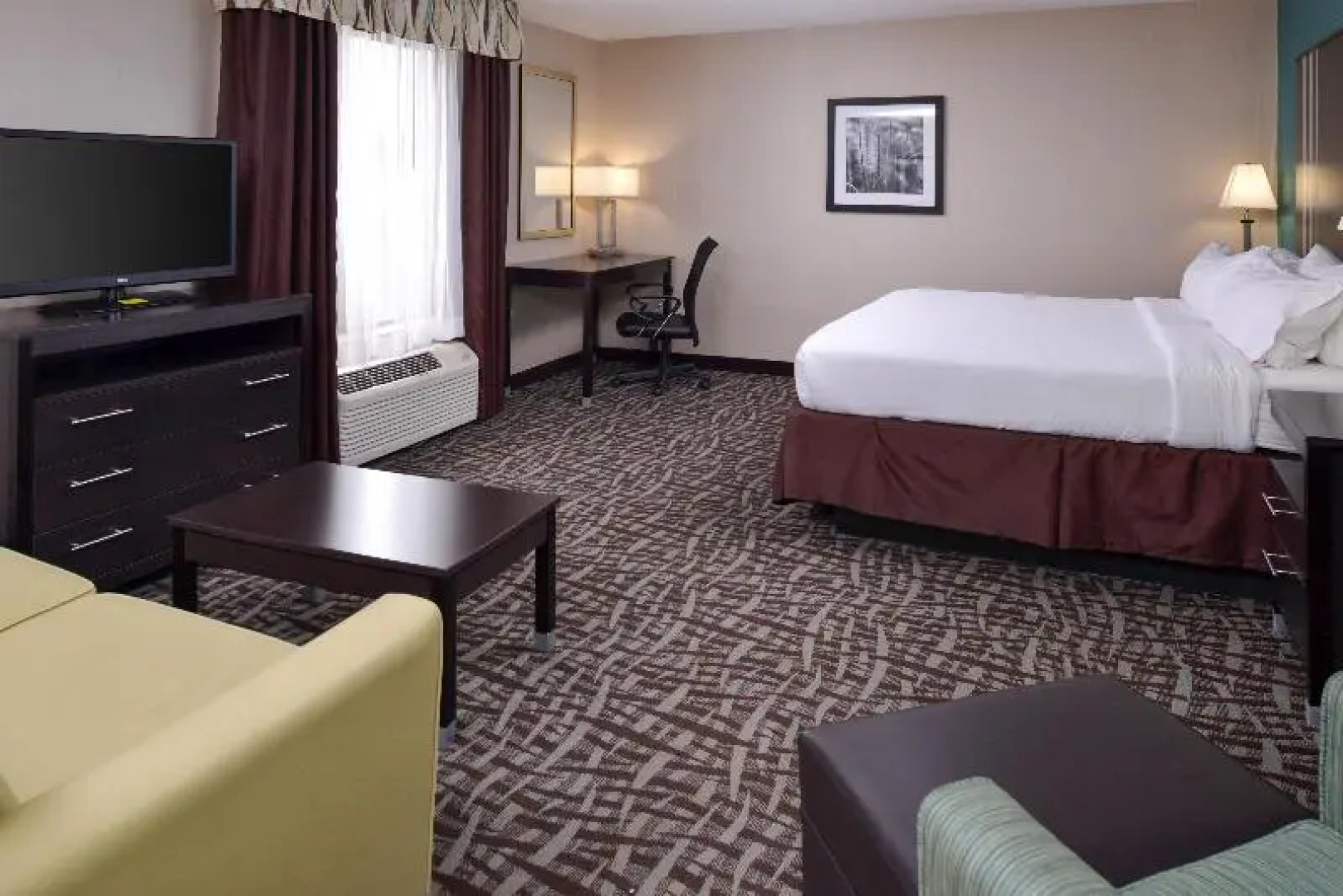 Holiday Inn Express Hotel & Suites Youngstown (North Lima/Boardman)