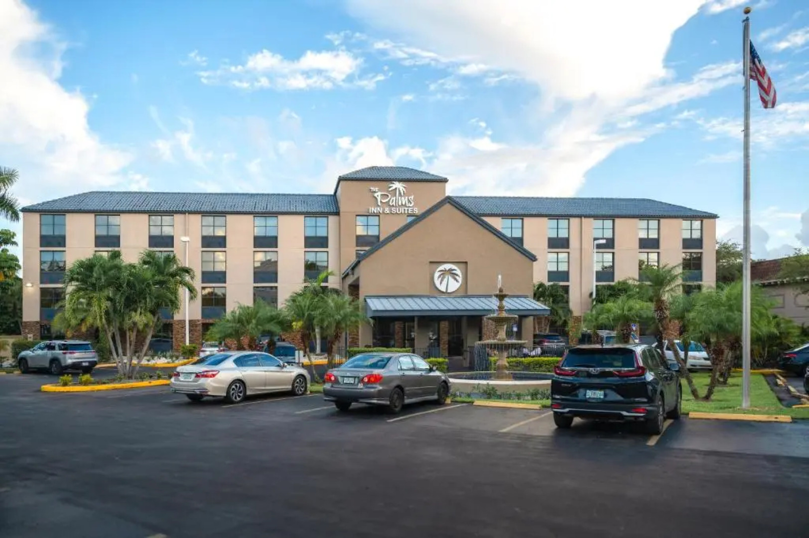 The Palms Inn & Suites
