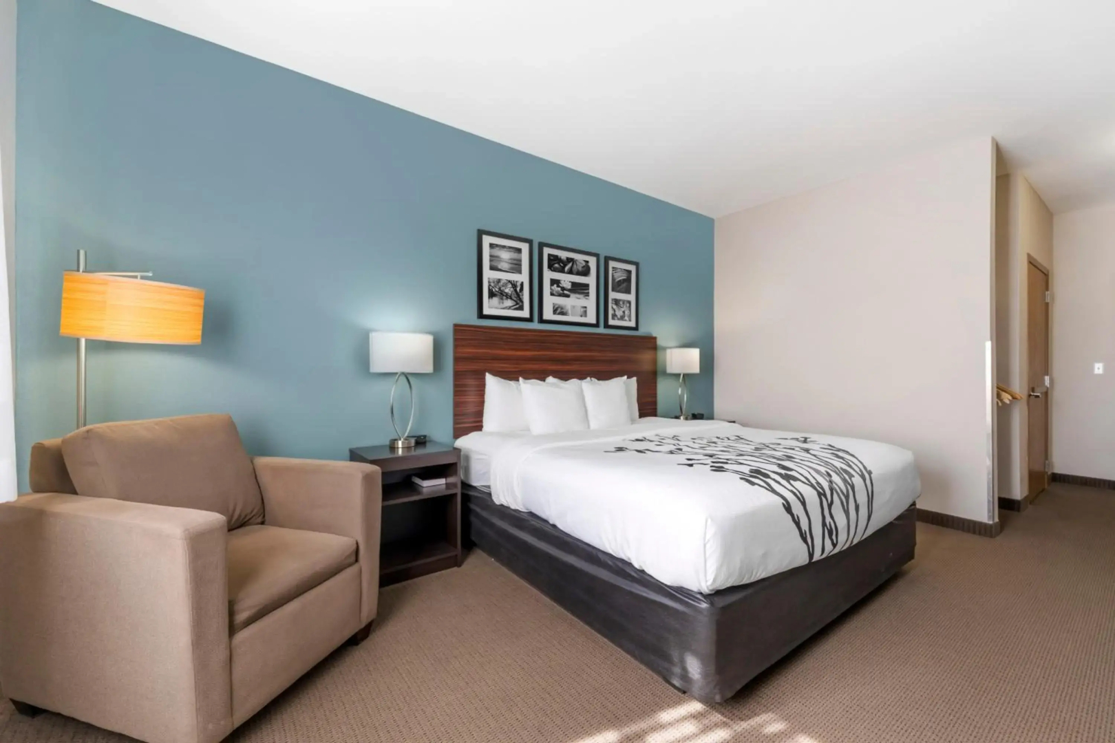 Sleep Inn & Suites Hays I-70