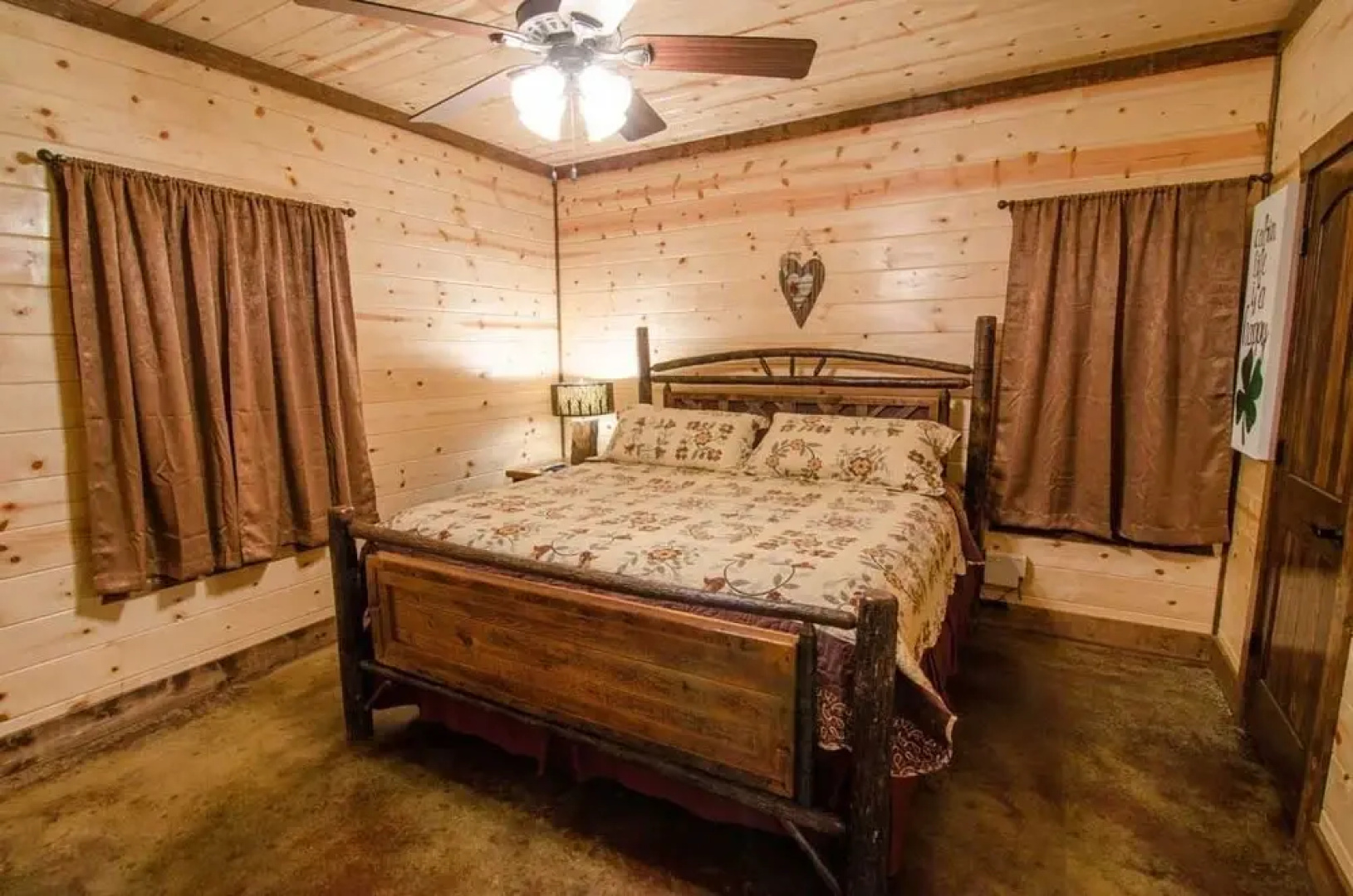 Four Leaf Clover Lodge - 4 Br Cabin