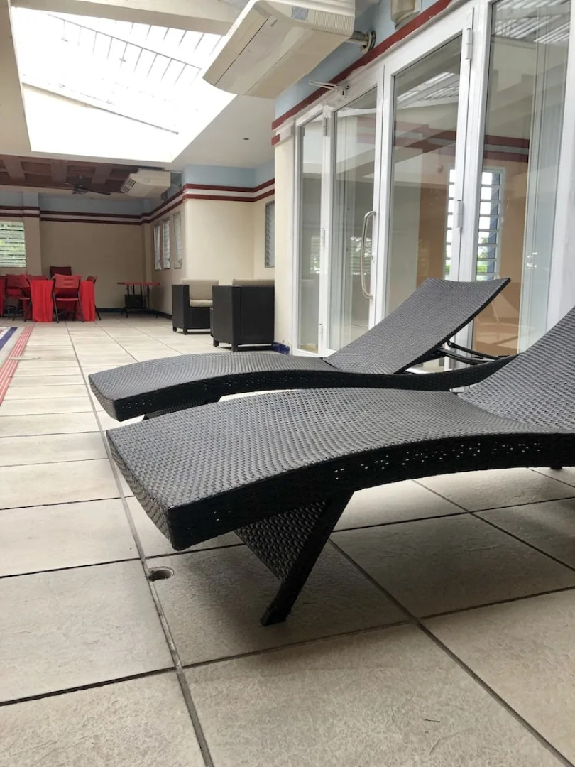 Auber Cayes Guest House