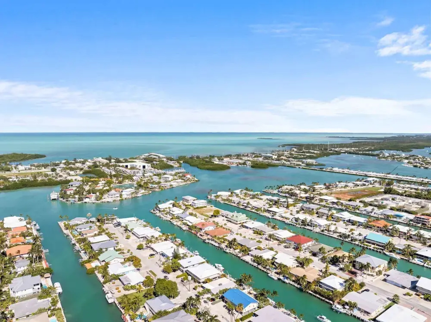 Seabreeze Cove Waterfront Gem 38 Foot Dock Cabana Club