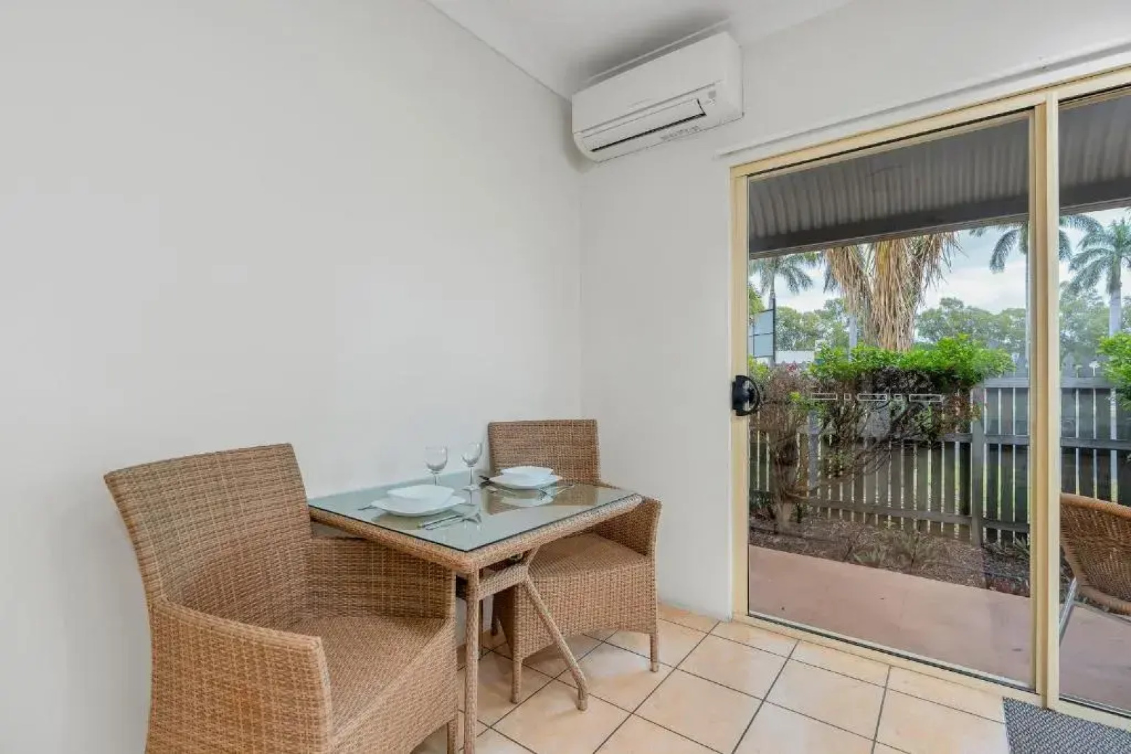 Comfort Inn Midlander Emerald