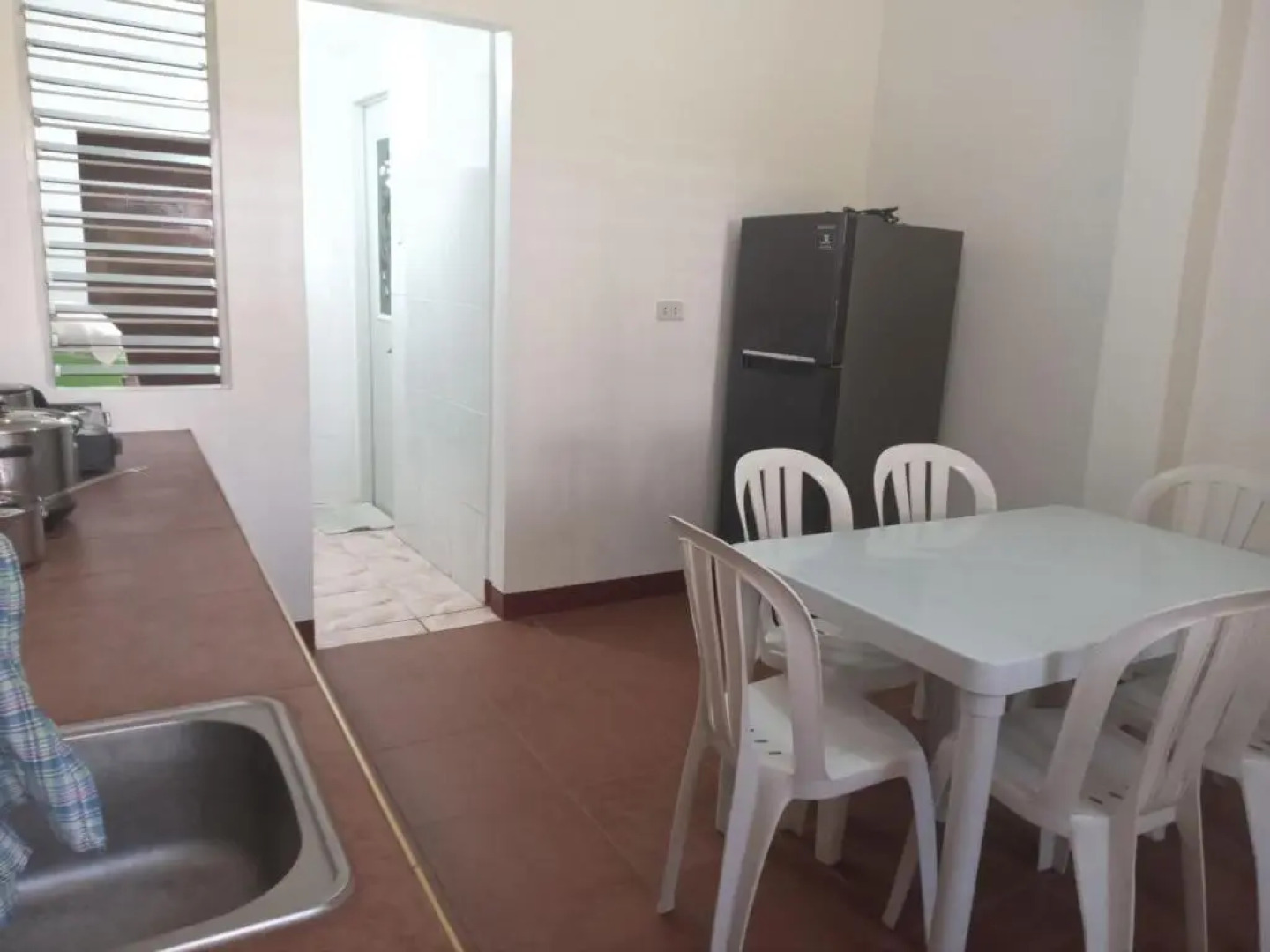 Felipa Beach Residence - Ilang Ilang