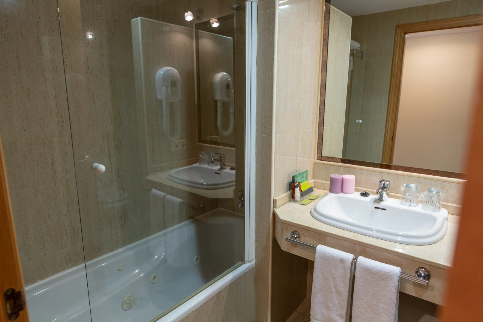 Hotel Ciudad Cangas De Onis