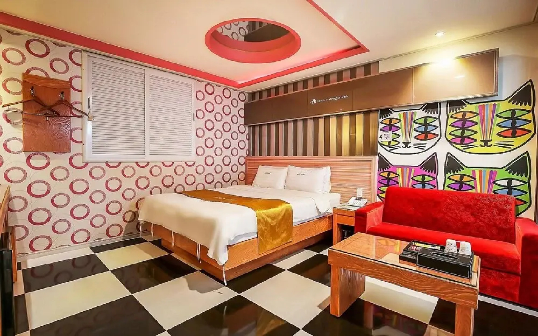 Asan Fox Drive-in Motel