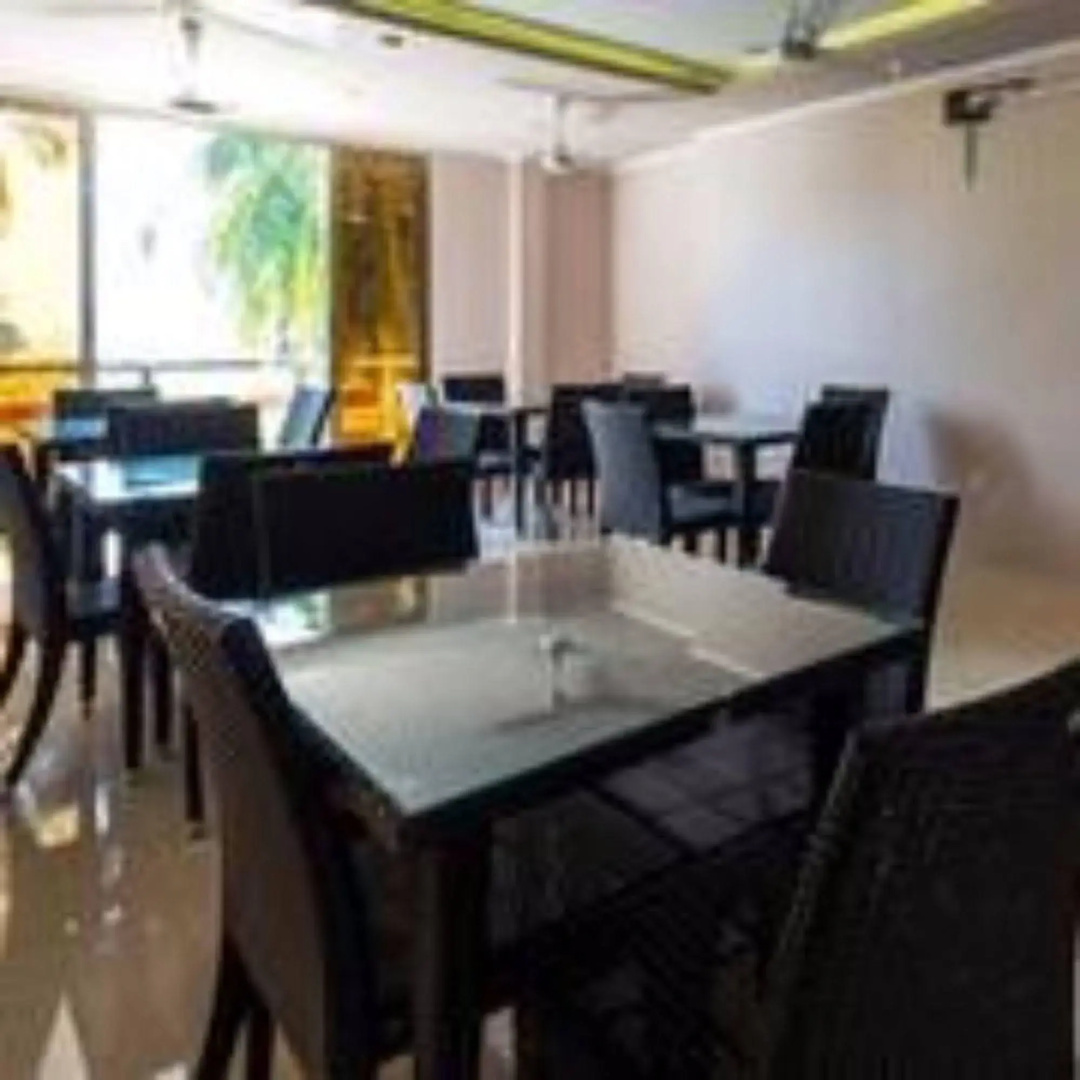 White Sand Lodge at Maafushi