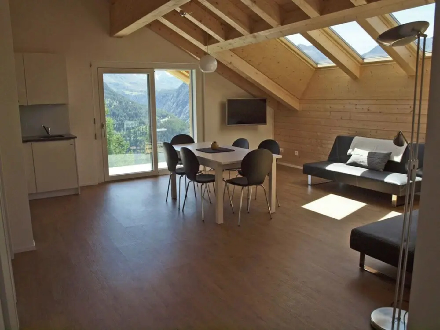 Gorgeous Chalet in Rosswald in Prime Location