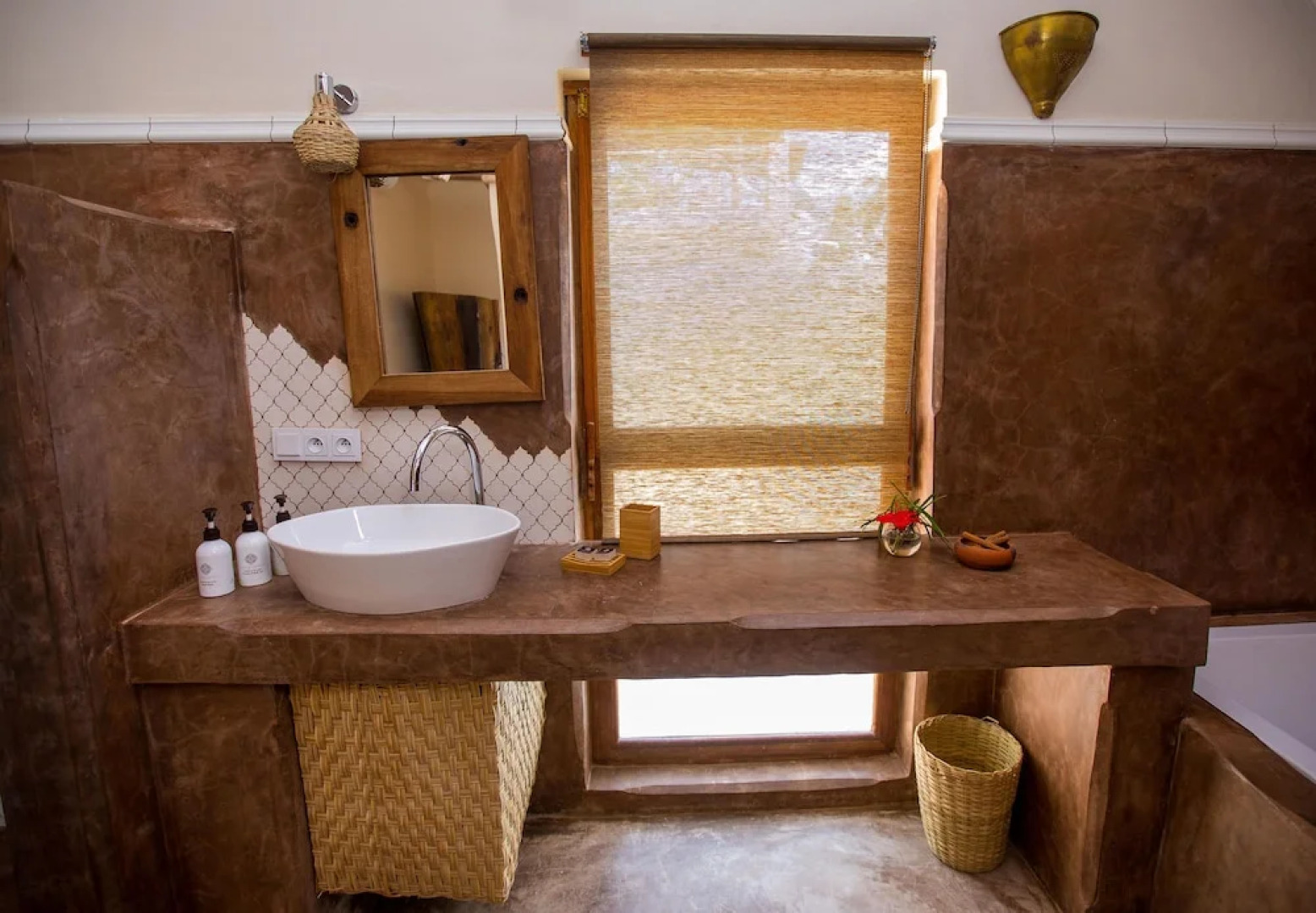 Clove Island Villas & Spa