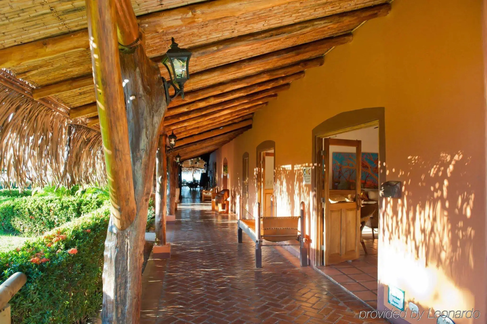 Punta Islita, Autograph Collection