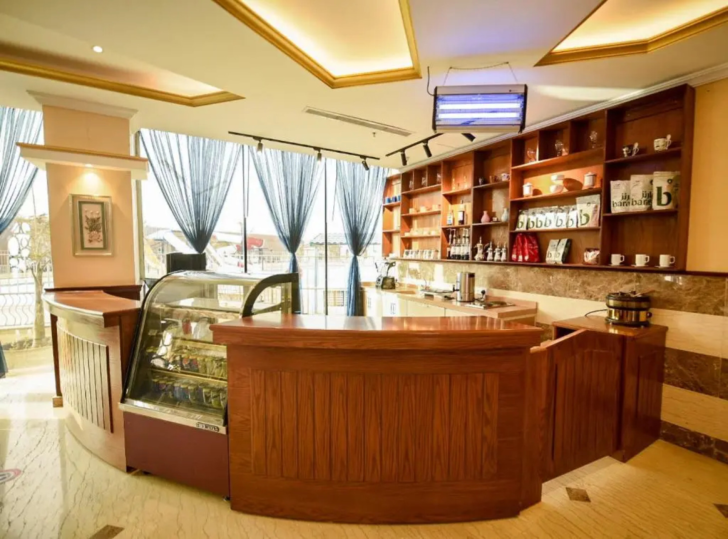 Hotel & Resort Golden Marina Yanbu  فندق ومنتجع جولدن مارينا ينبع إدارة وتشغيل شركة منتجع المرسى الذهبي