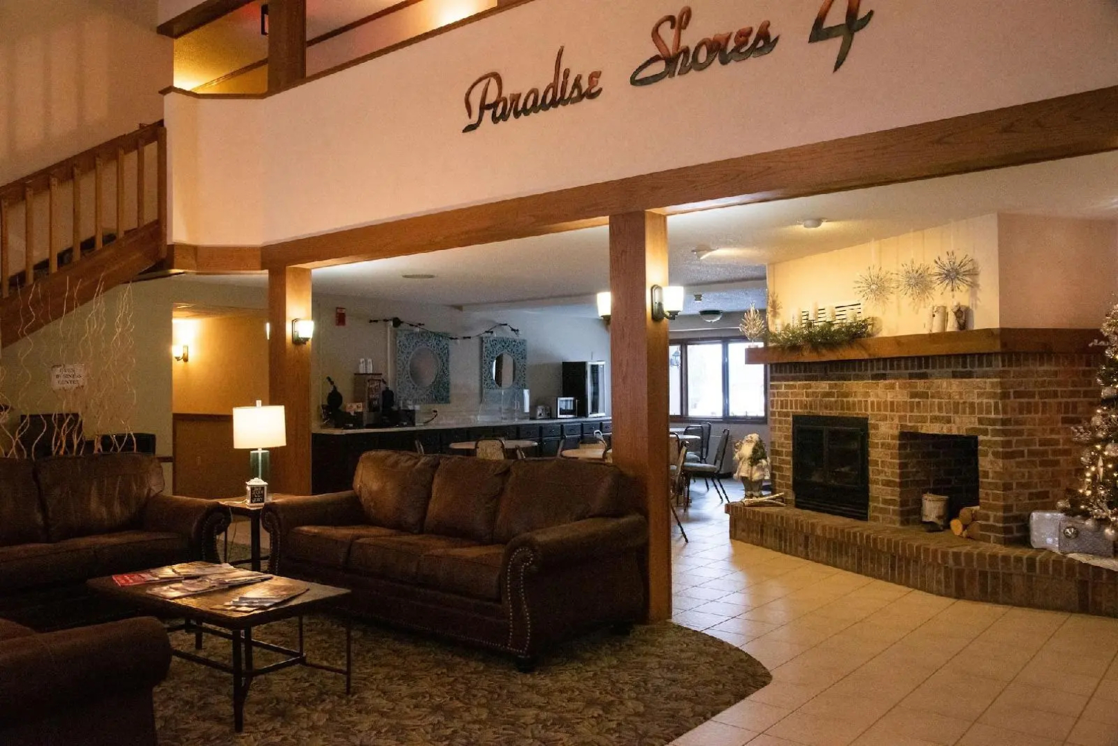 Paradise Shores 4