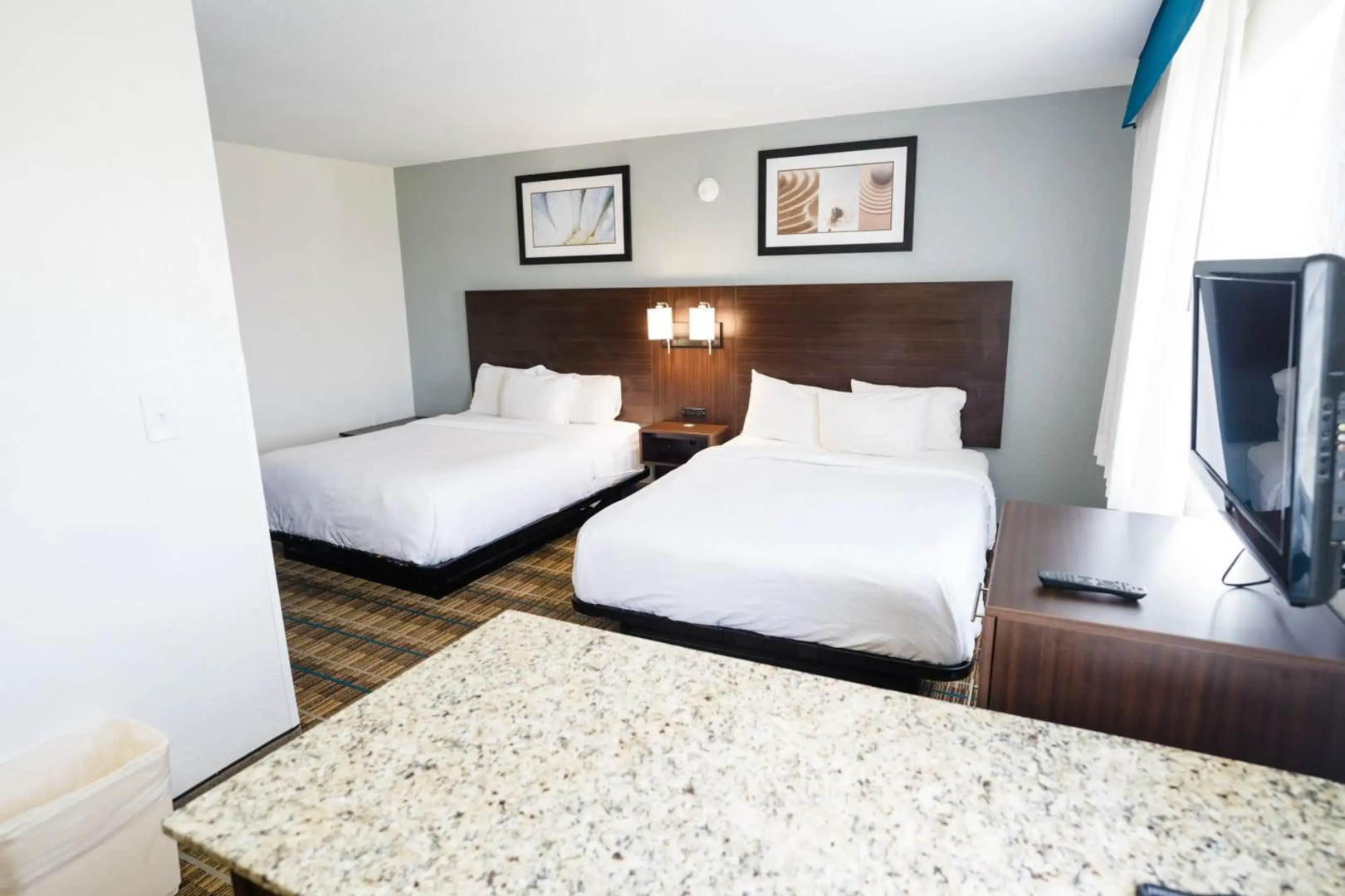 Mainstay Suites Knoxville Airport