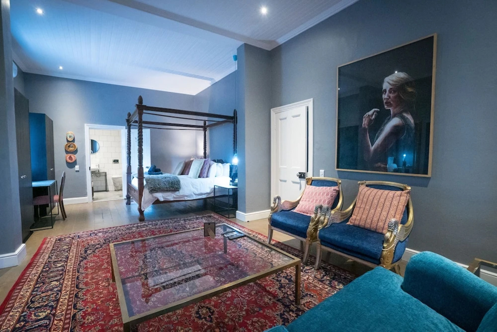 Ruby Rose Country House