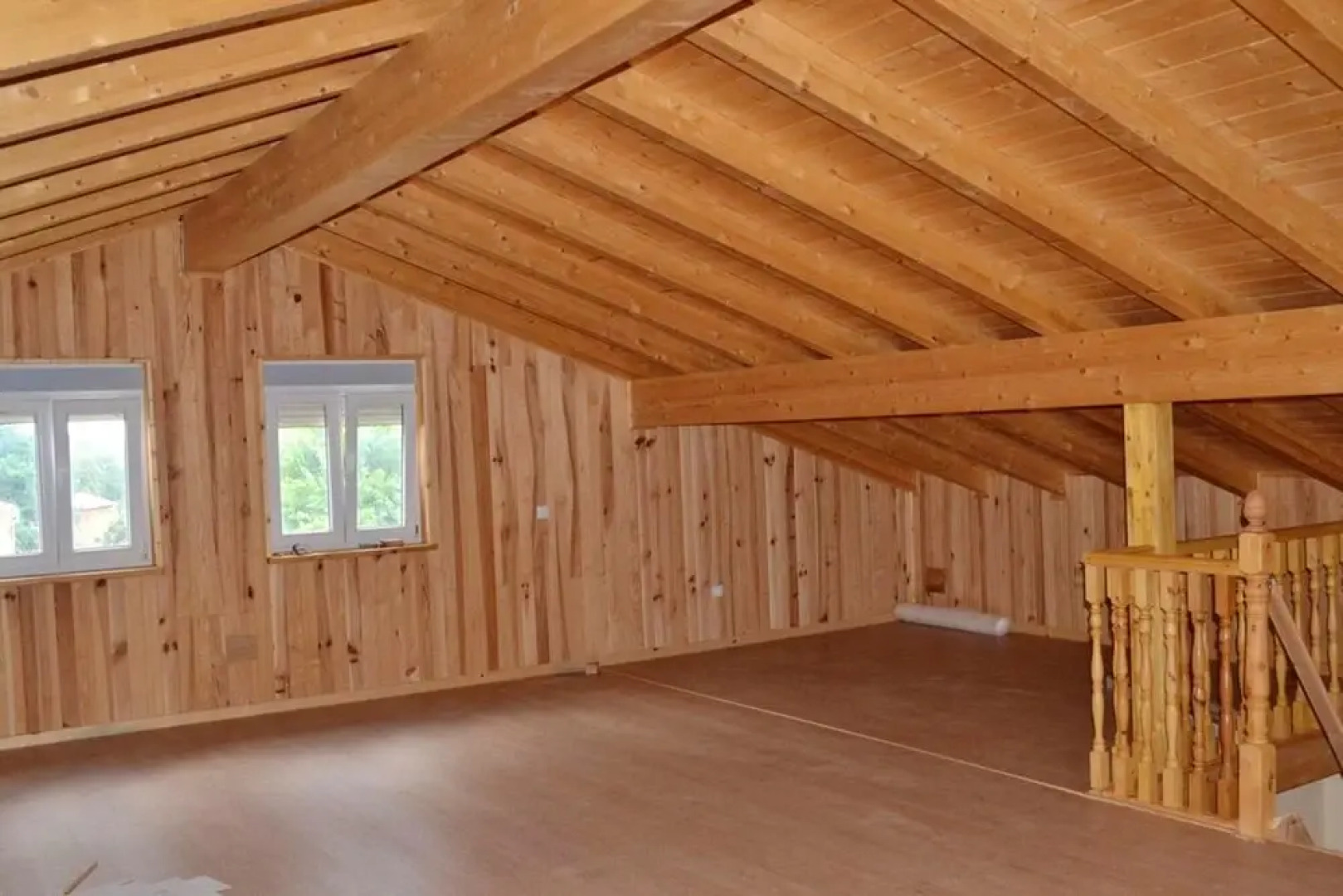 House With 5 Bedrooms in Morales de Rey, With Enclosed Garden and Wifi Near the Slopes