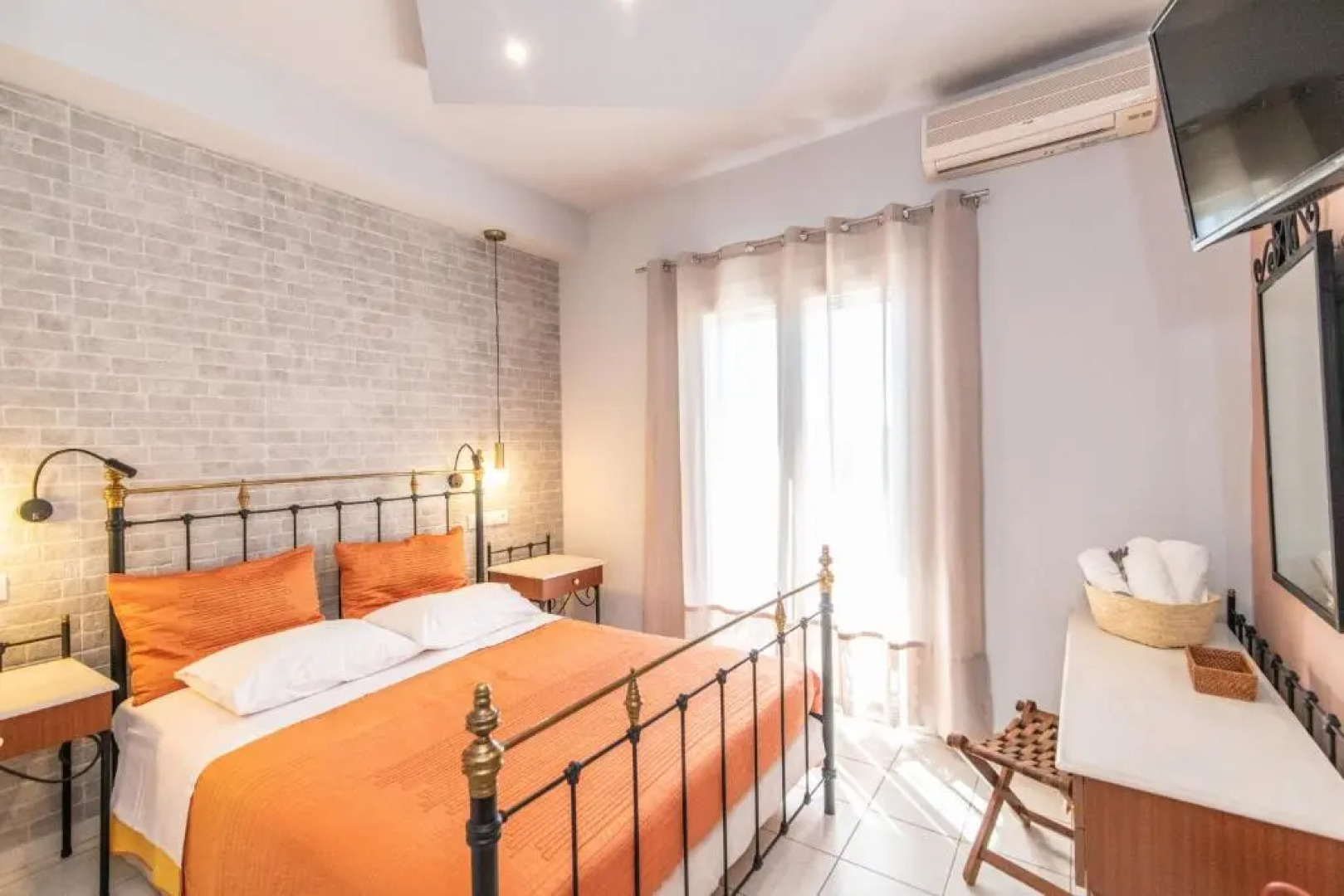 Porto Galini Tinos Perastra 103