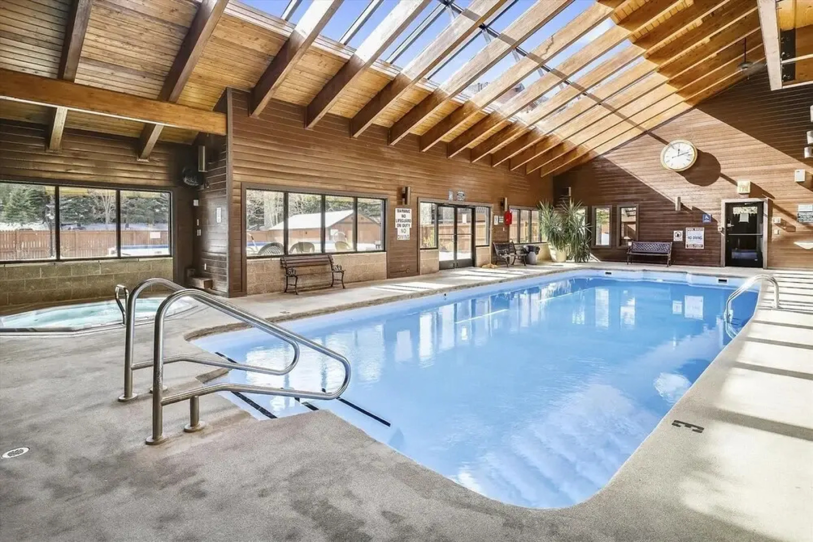 Mountainside  325a 3 Bedroom Condo by RedAwning