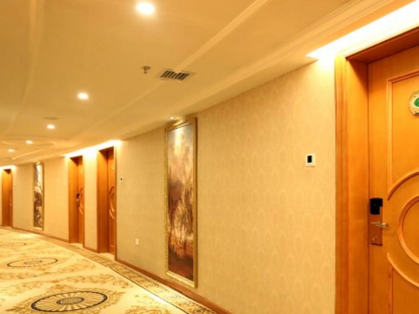 Vienna Hotel Changde Wuling Avenue Branch