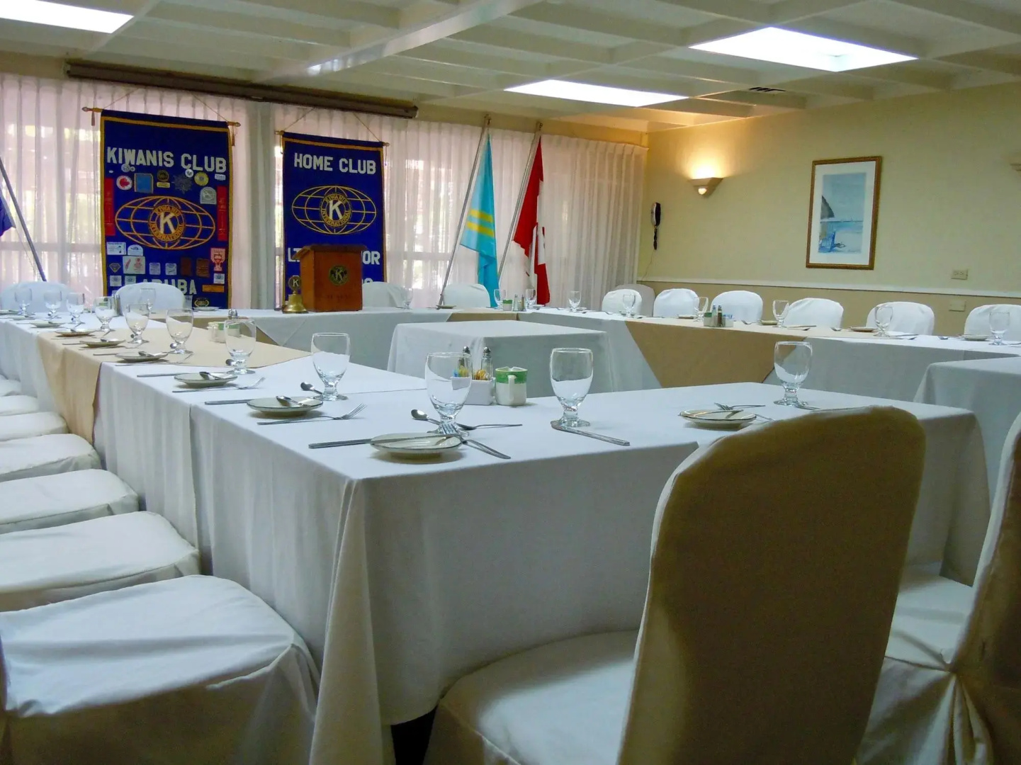 voco Surfside Aruba by IHG