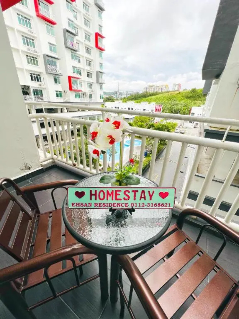 Ehsan Residence POOLVIEW + WIFI @ KLIA-SEPANG-NILAI