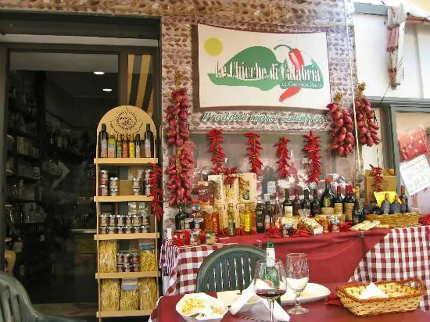 Italian Charm, Modern Elegance in Pizzo