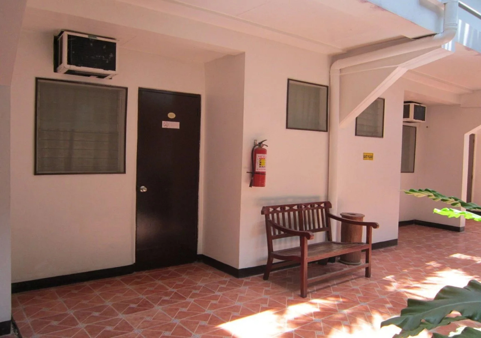 Pleasant Travelers Pension House