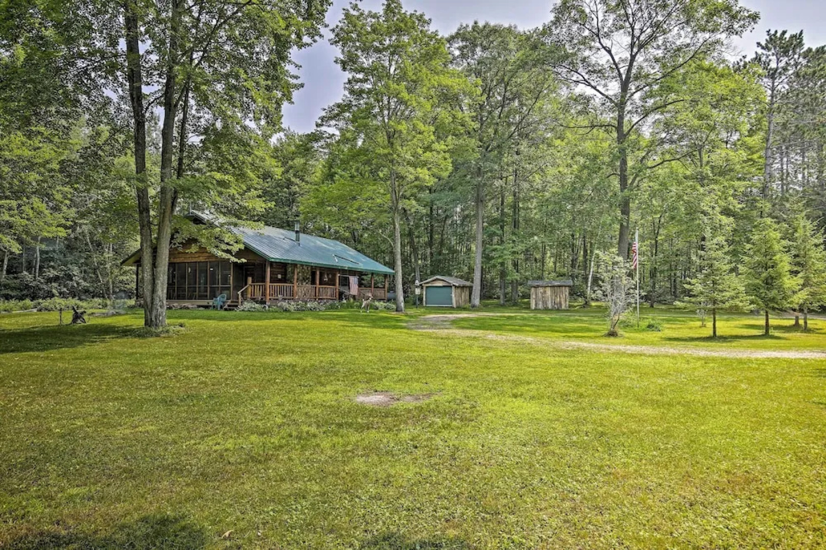 Scenic Cabin on 2 Acres Near Lake Holcombe Marina!