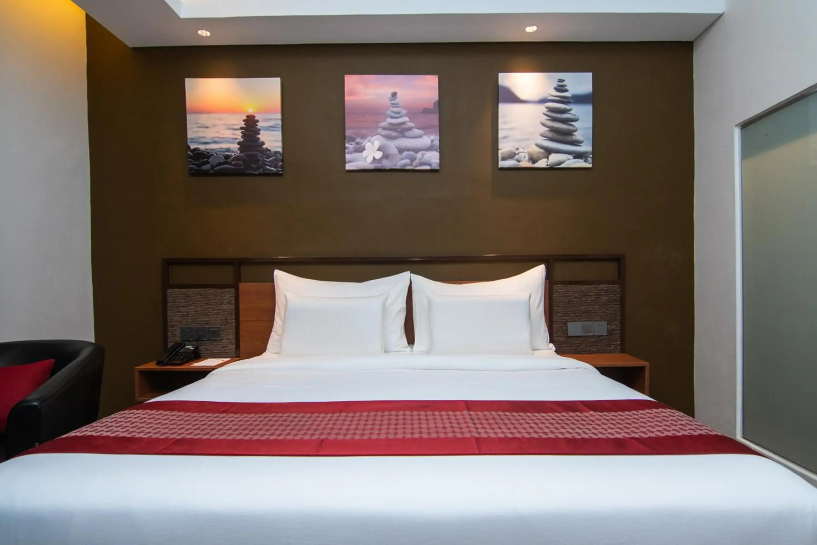 Parkside Gayo Petro Hotel