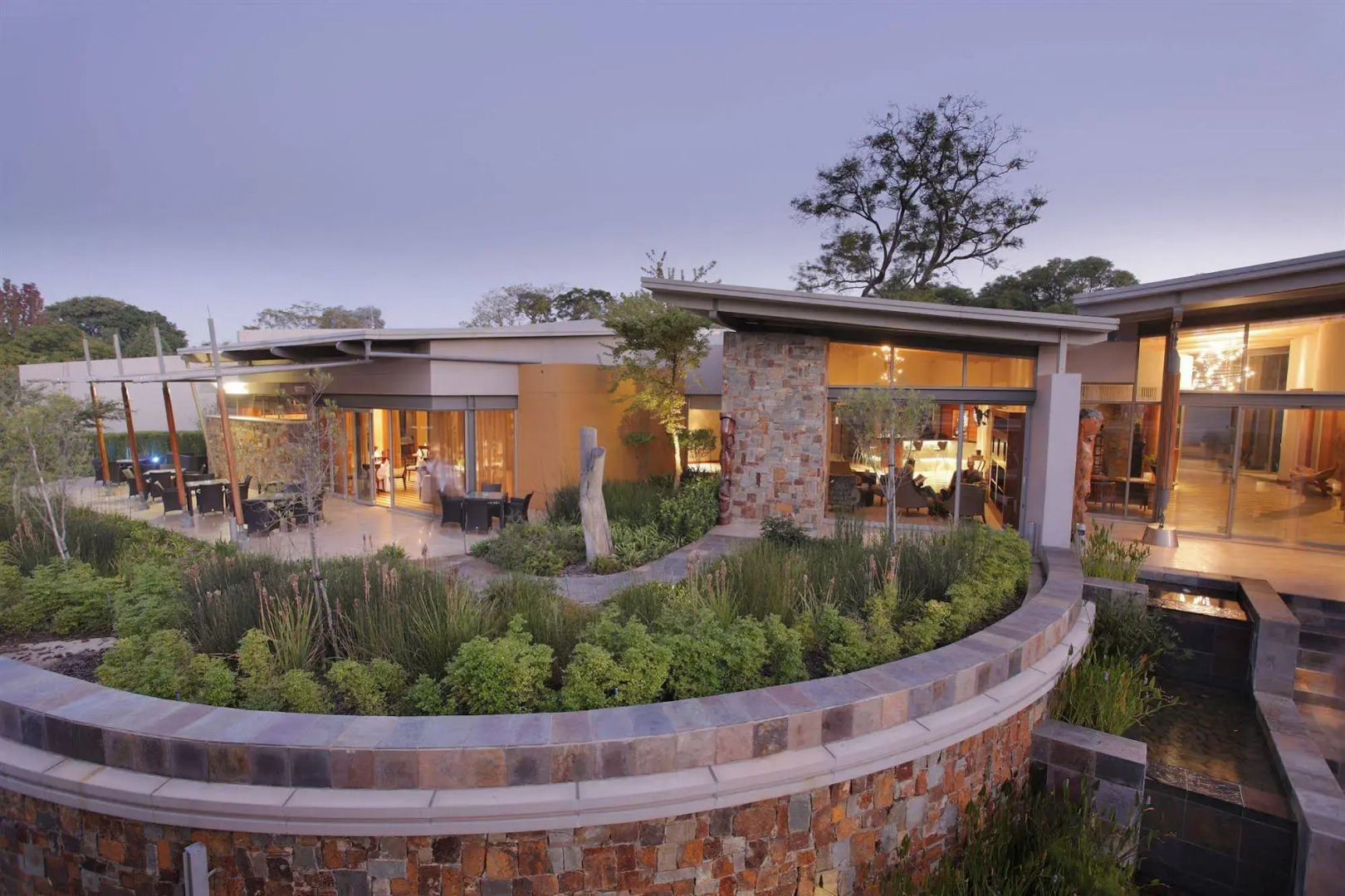 Seven Villa Hotel and Spa