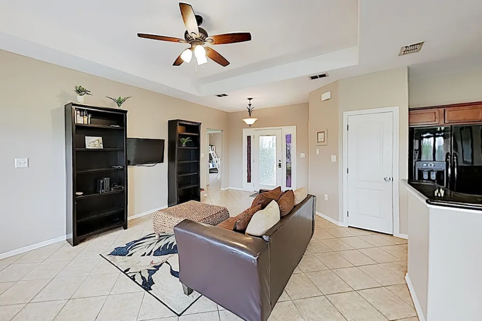 Lovely Laguna Vista Getaway W/ Pools & Tennis 2 Bedroom Home