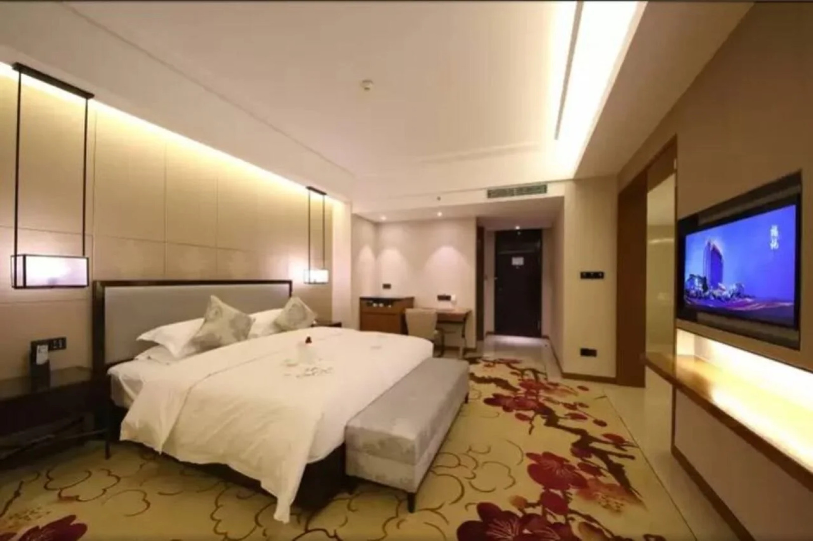 Jurong Shu Guang International Hotel