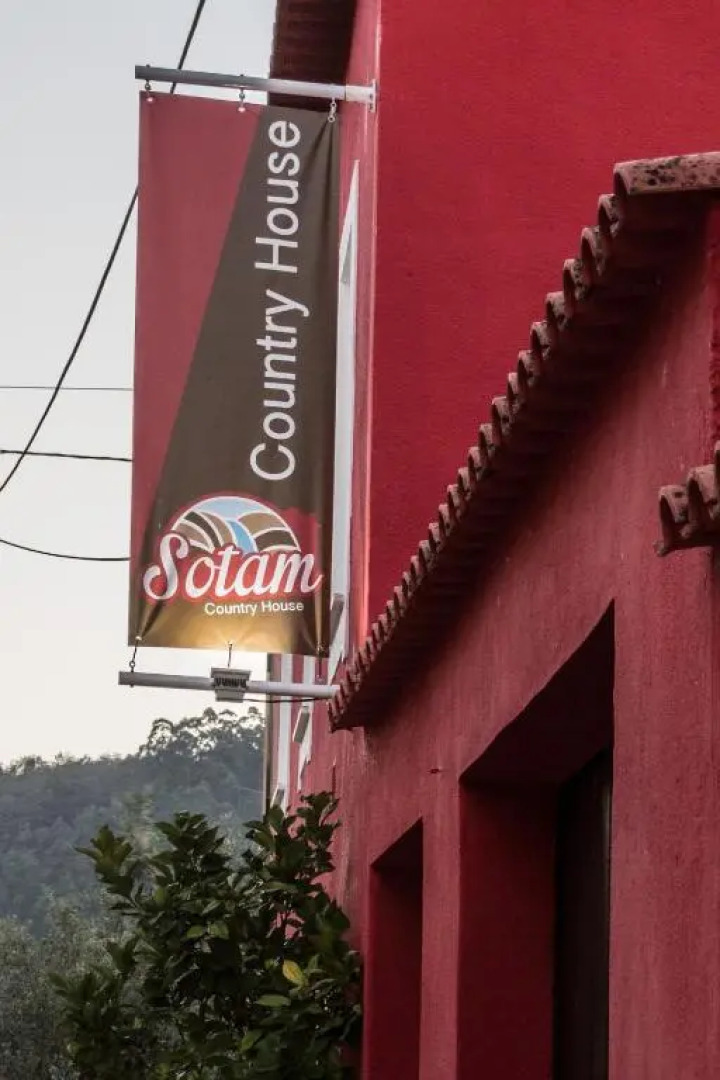 Sotam Country House