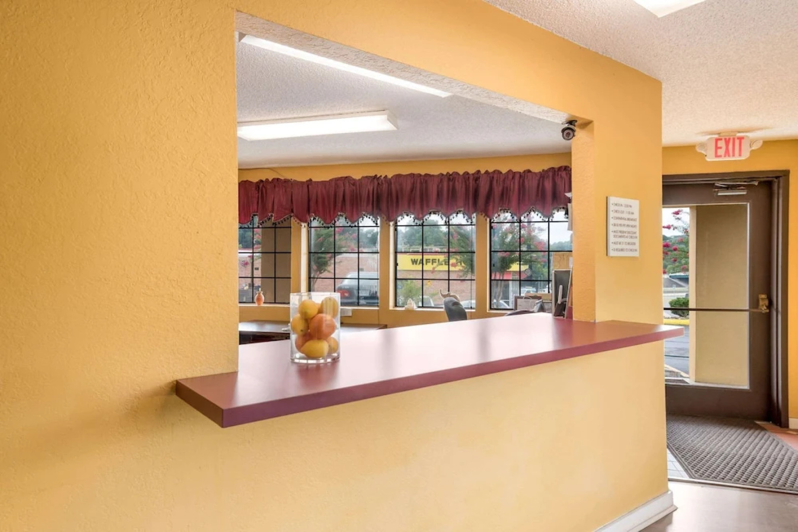 America's Best Inn - Benton