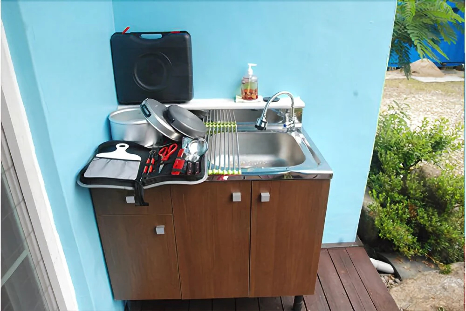 Hadong Inside the Scene Pension