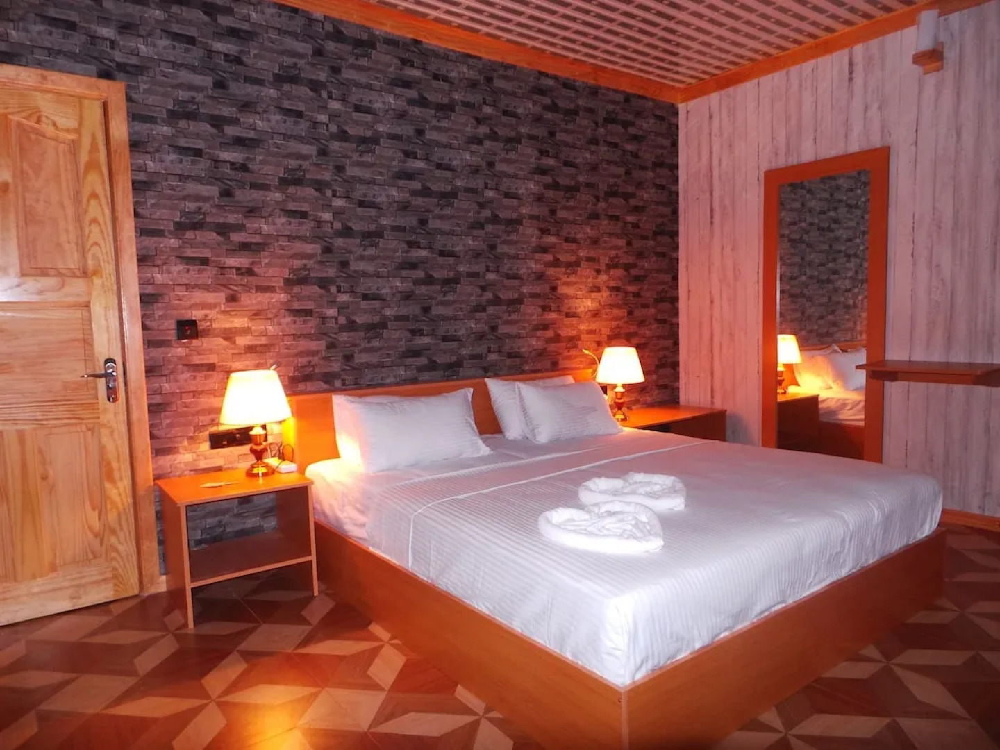 Mathiveri Thundi Inn