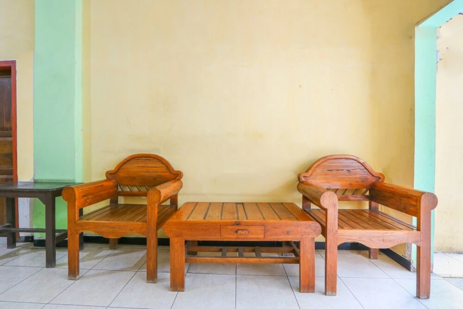 Hotel Moga Sari by OYO Rooms