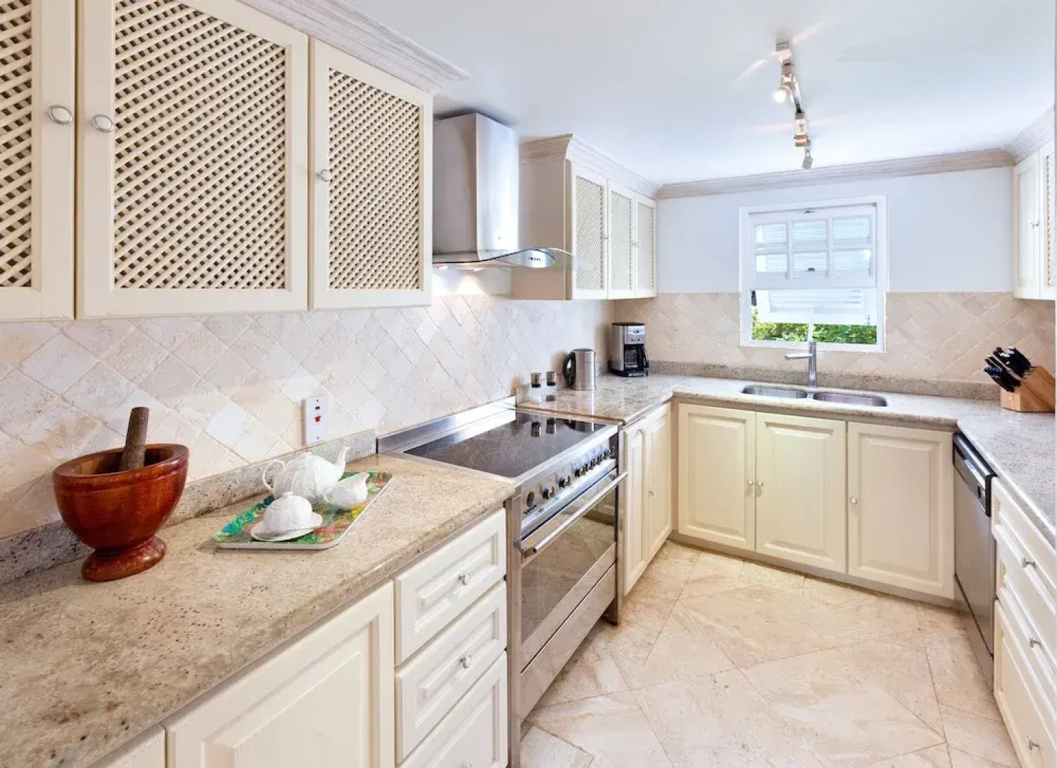 Coconut Grove 1 by Island Villas