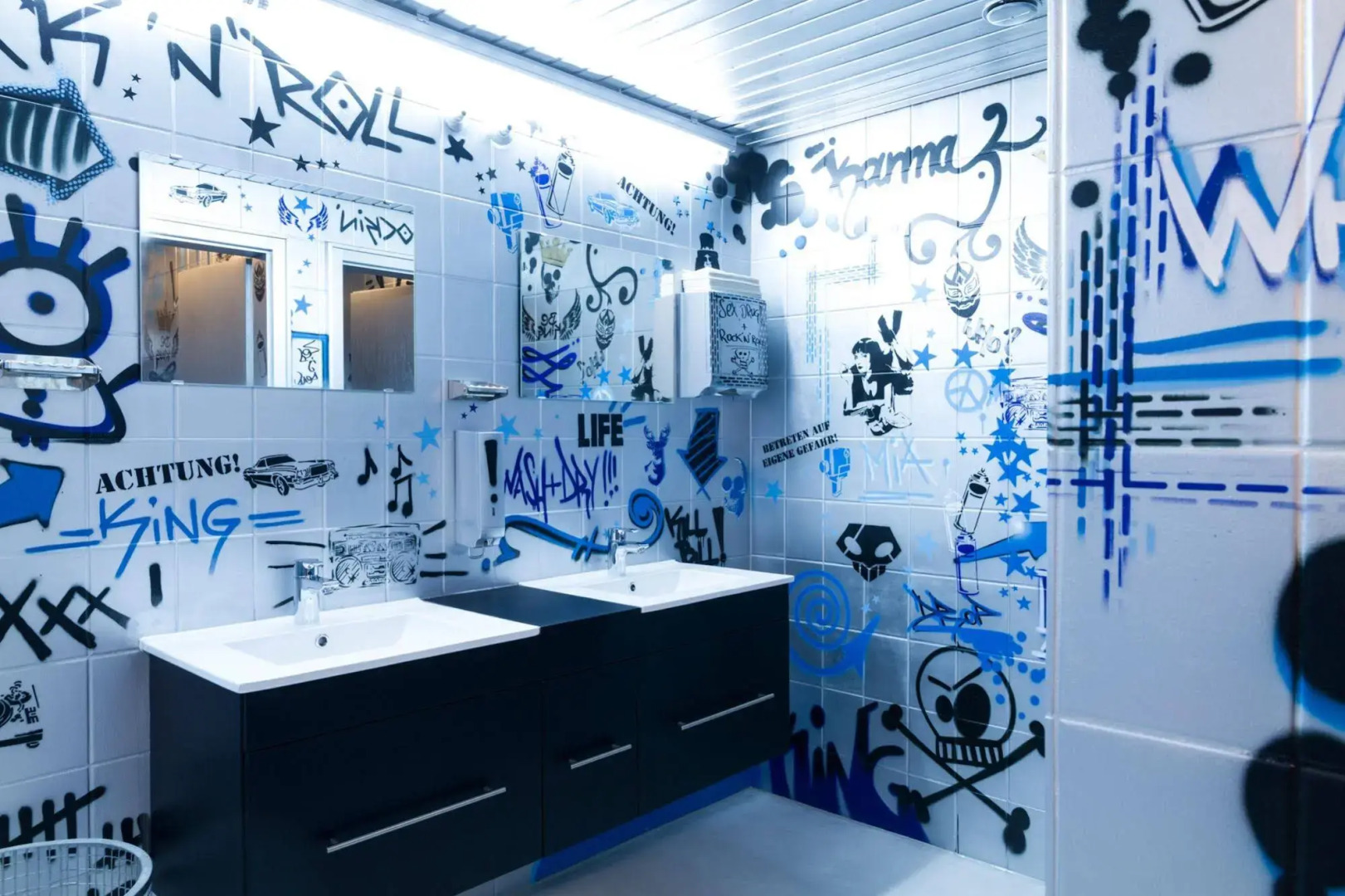 Hotel Hellers Twenty Four 1