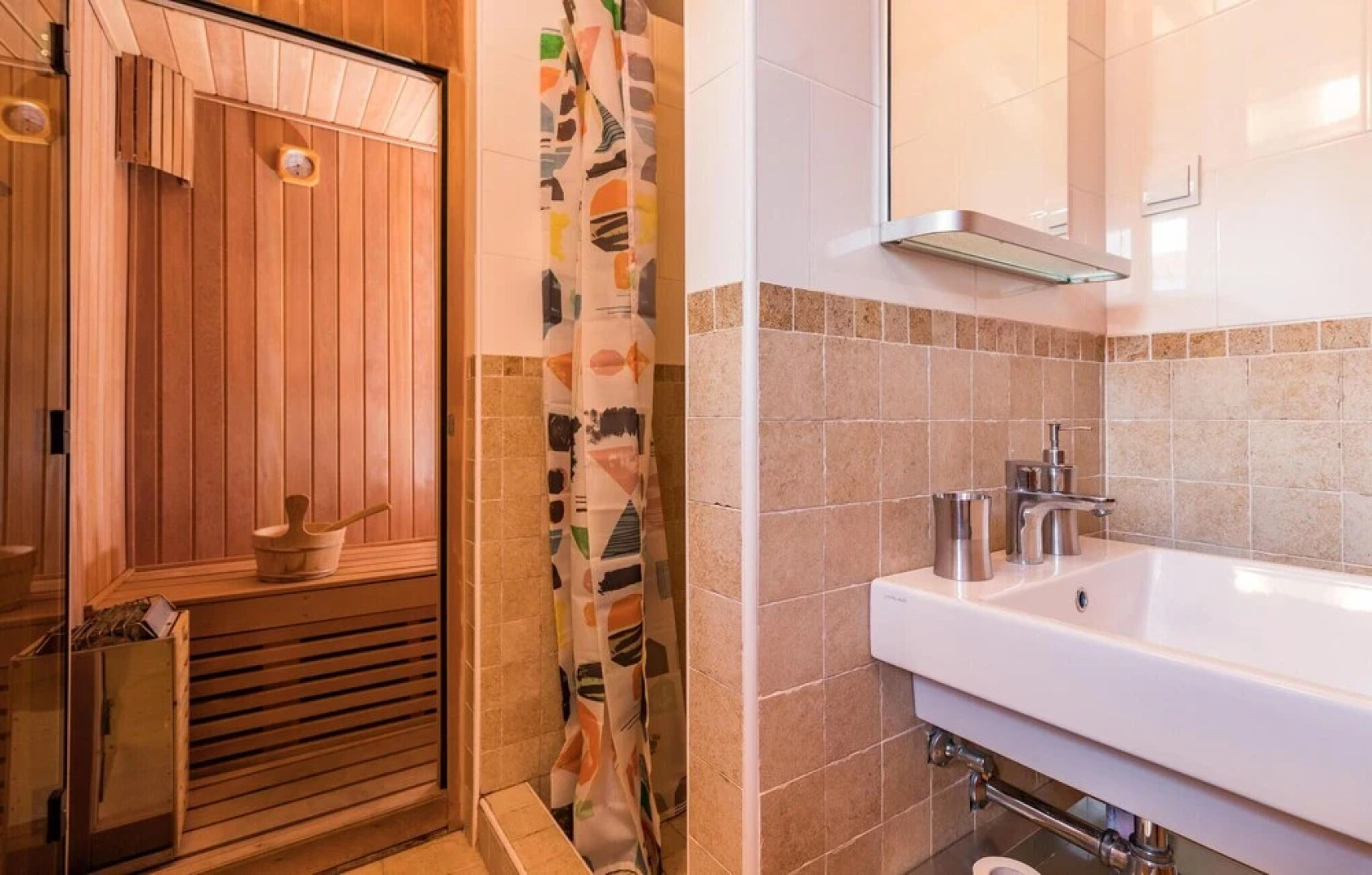 Nice Home in Liznjan With Sauna, Wifi and 4 Bedrooms