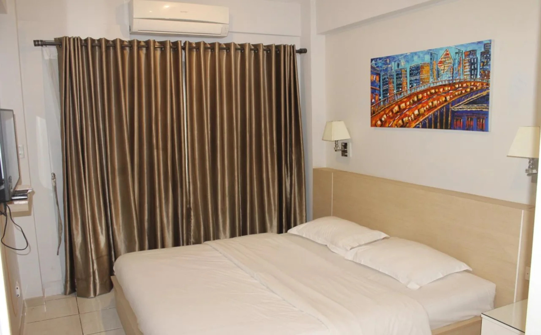 Fastrooms Bekasi Hotel