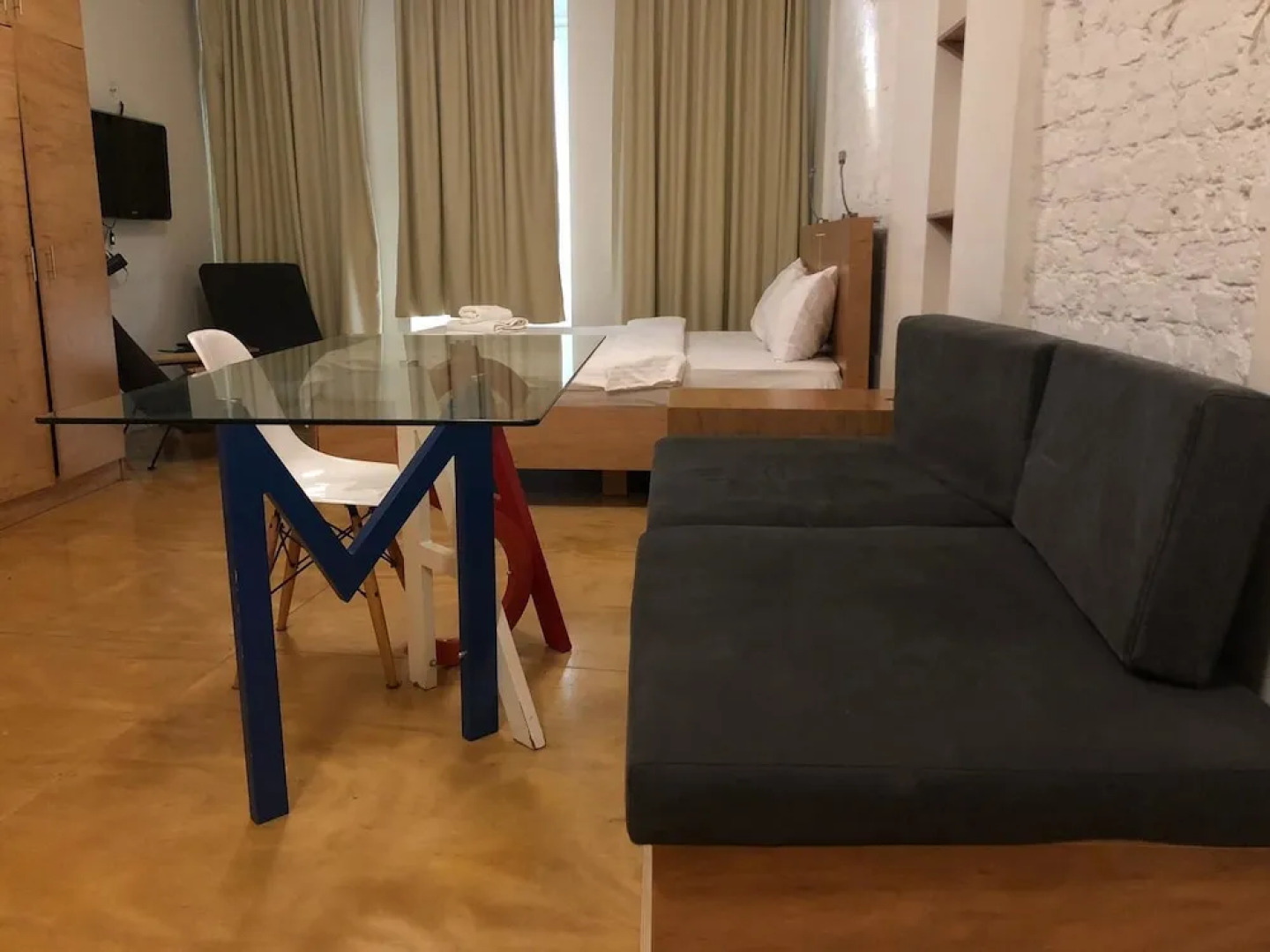 Mayer Sahkulu Suites