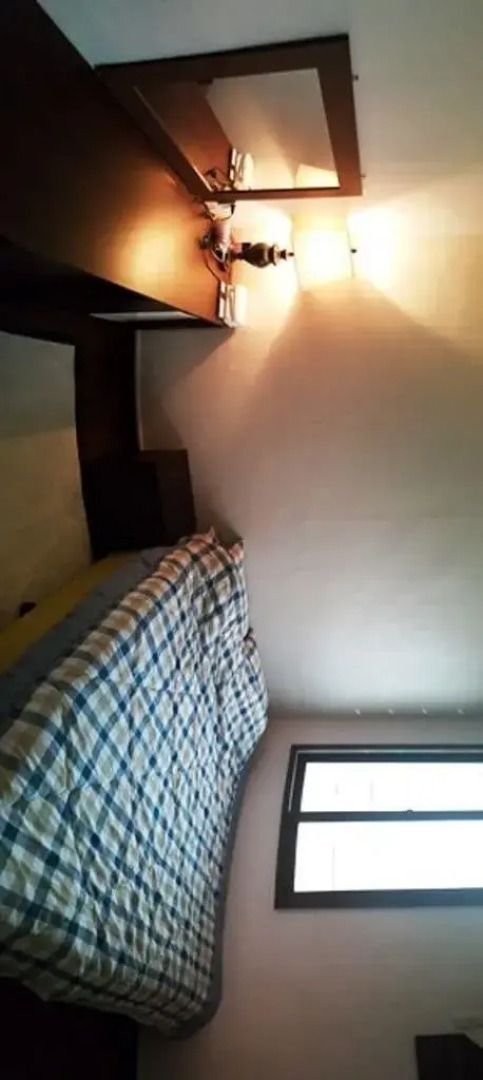 Remnant Guesthouse - Hostel