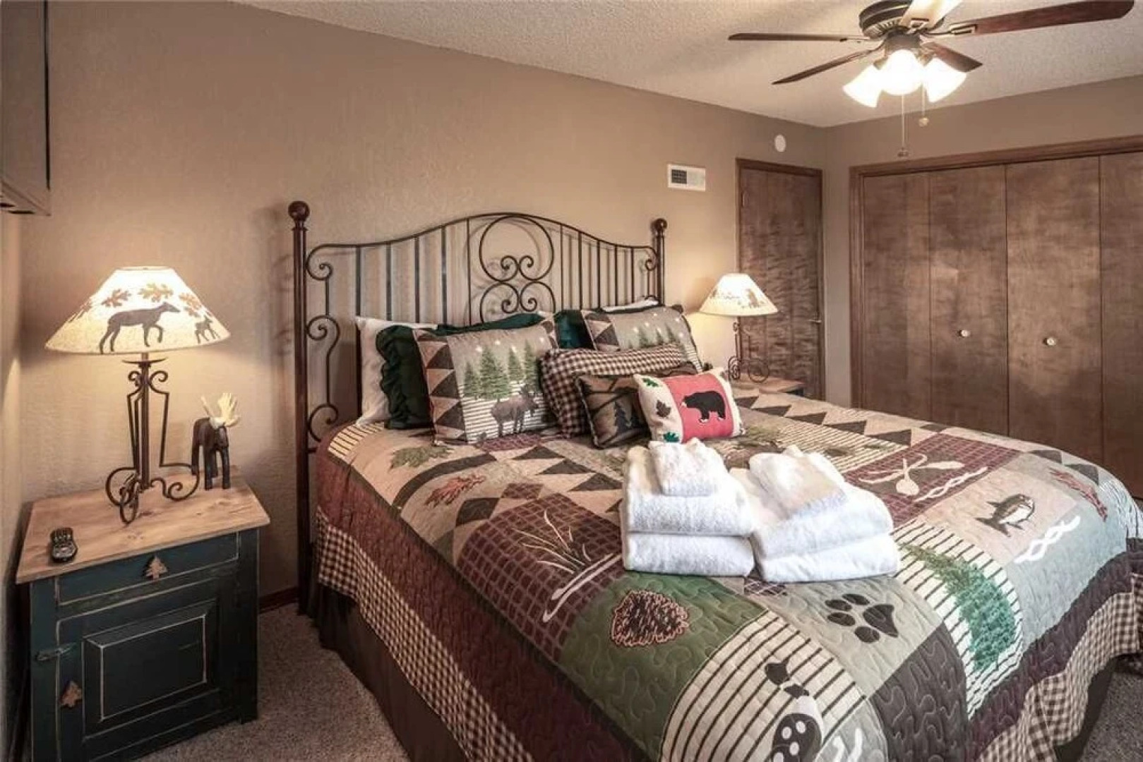 Majestic Retreat - Four Bedroom Cabin