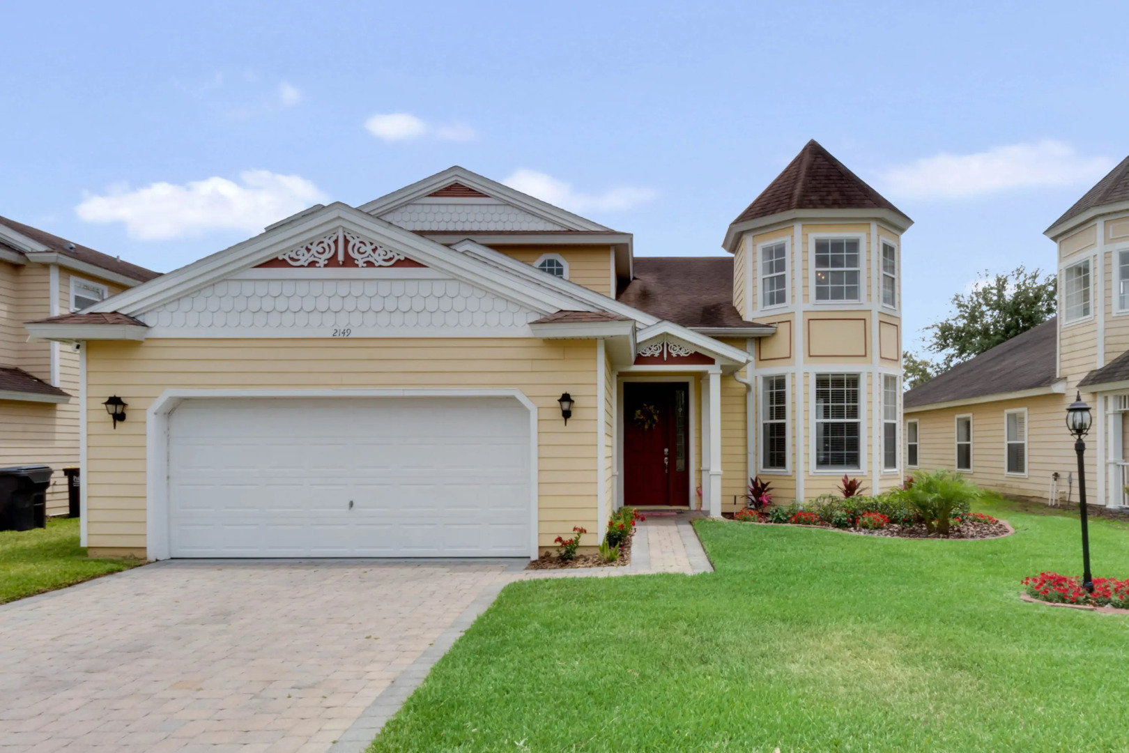 P2149VD - Newly renovated pool/spa home: 10 guests, Davenport, US