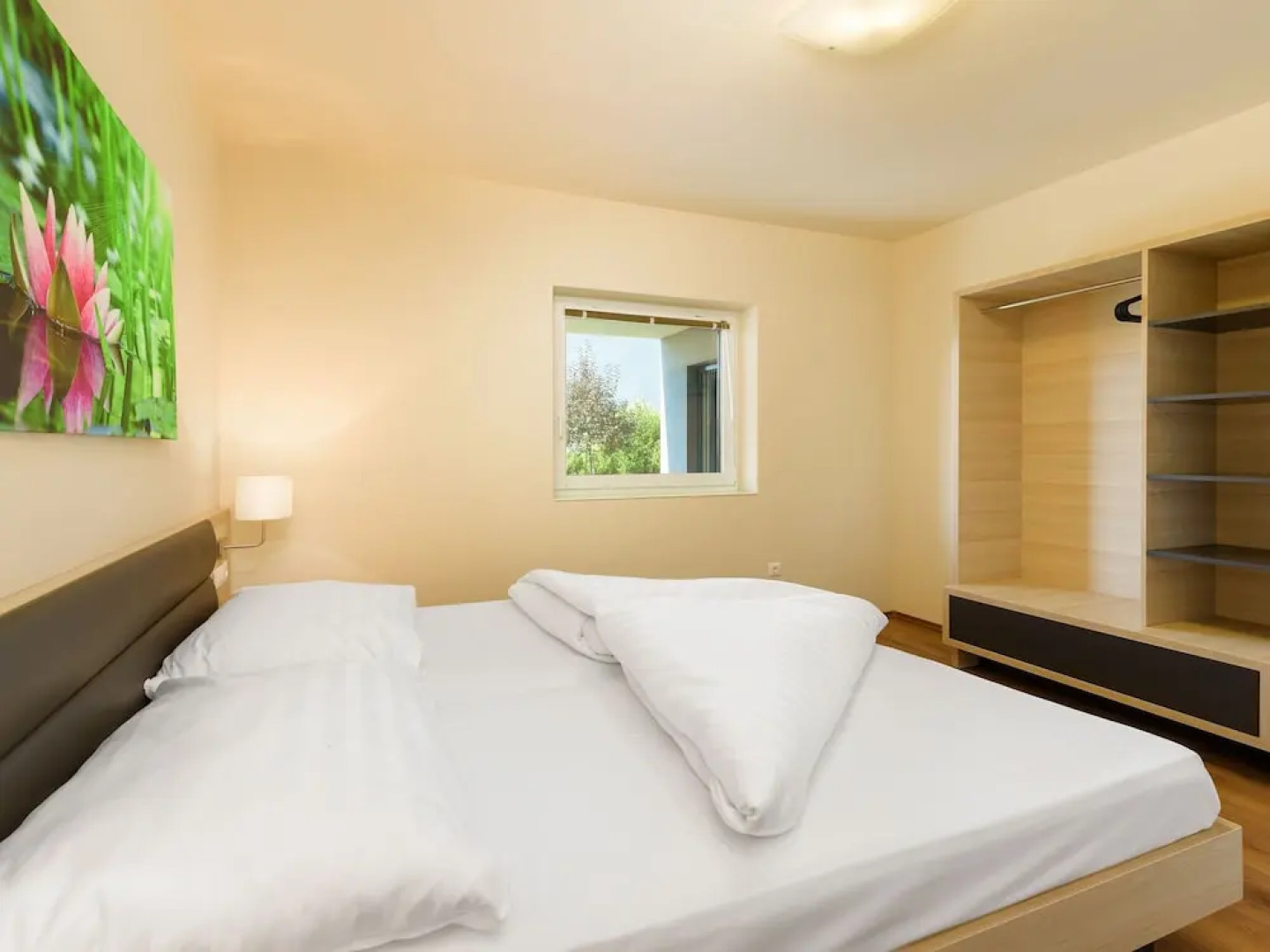 Luxurious Apartment on Pannonia Golf Course