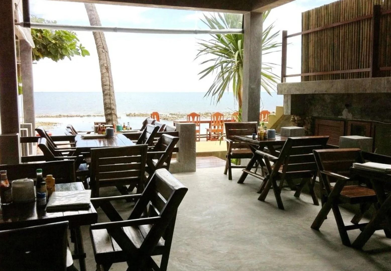 West Coast Beach Resort Koh Phangan