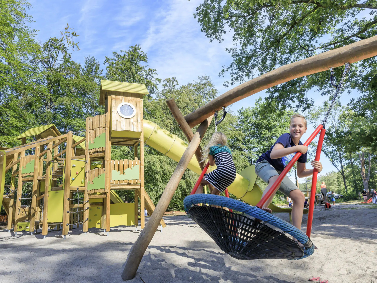 Nice Chalet With AC, on the Drents-friese Wold