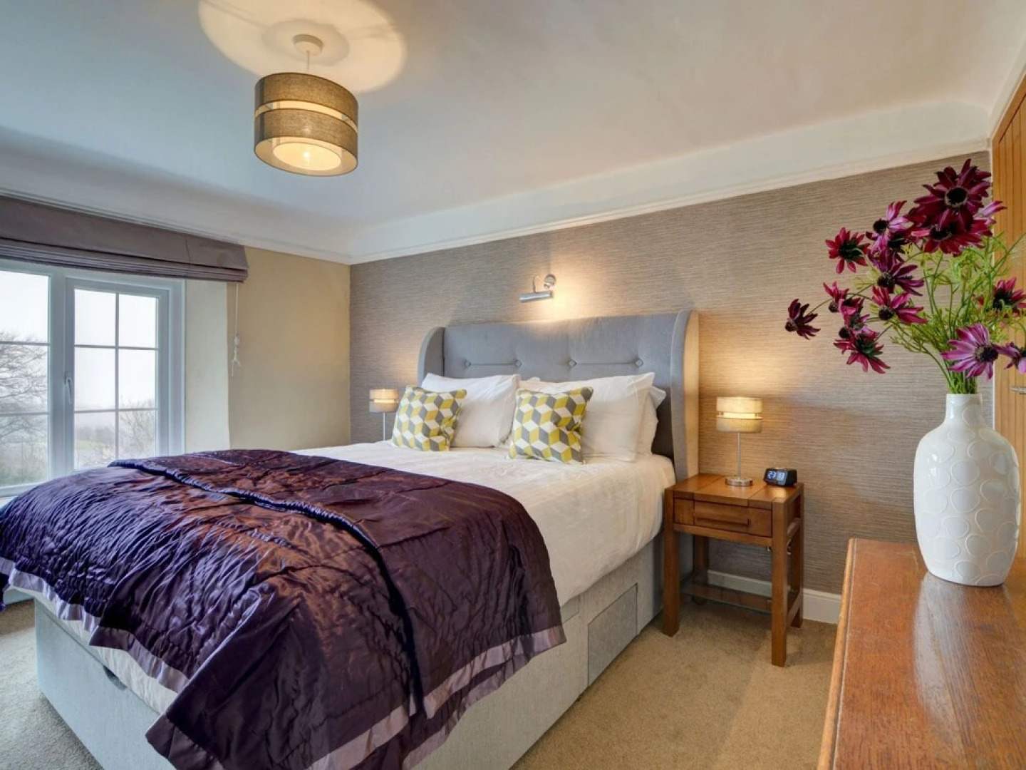 Spacious Holiday Home in Ilkerton With Garden