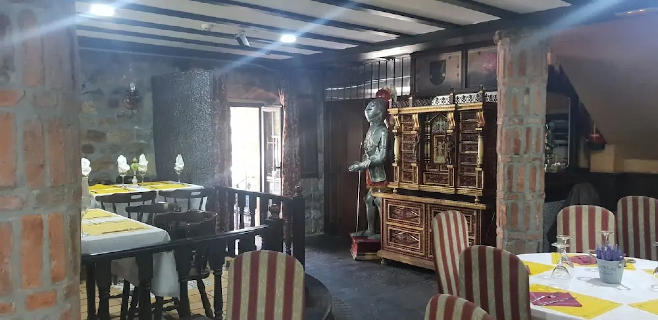 Posada Medieval el Manjon