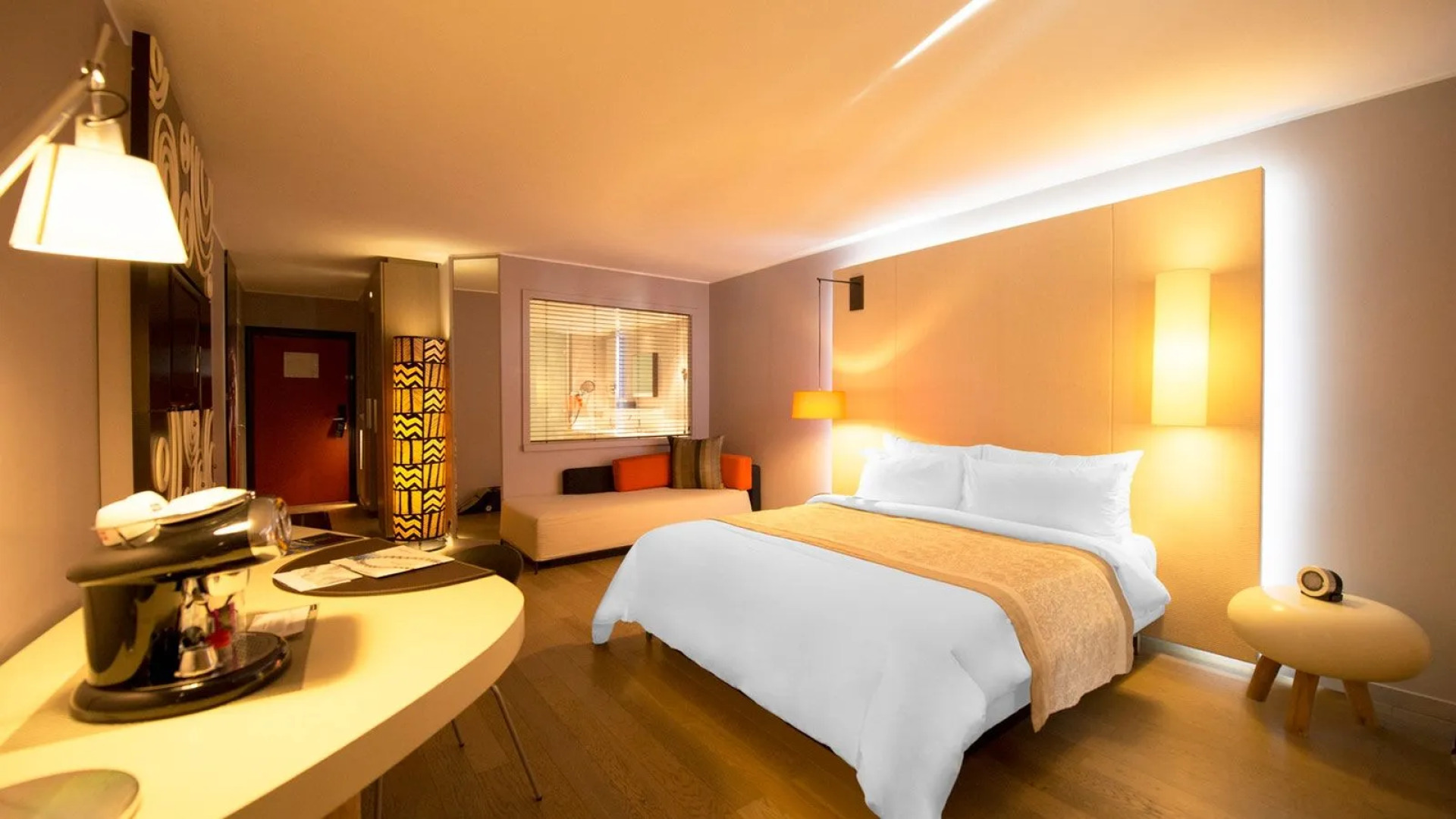 Tahiti Ia Ora Beach Resort